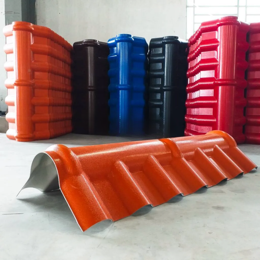 Top 5 vật liệu cách nhiệt bằng nhựa giá rẻ và bền nhất năm 2025 4 Tấm úp đỉnh ngói nhựa Phát Lộc