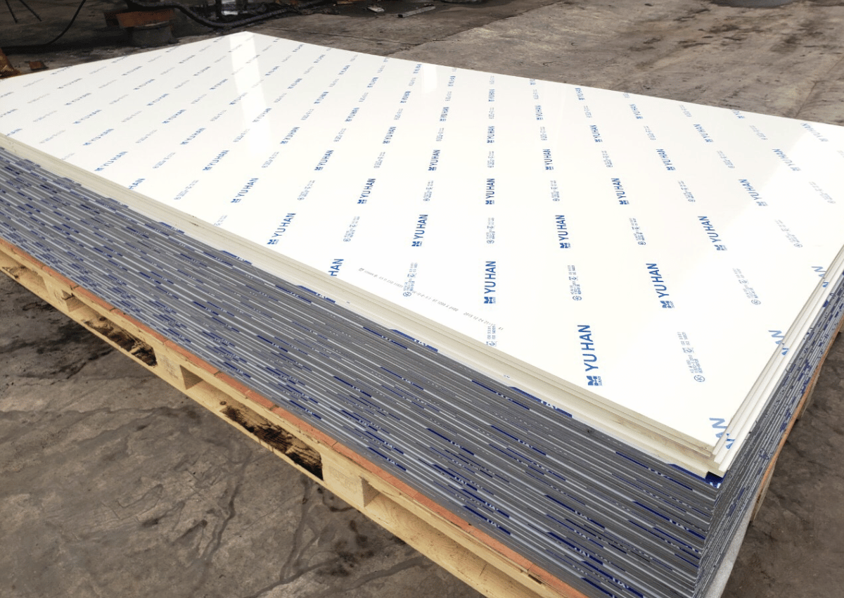 Ván nhựa PVC mỏng cho ngành quảng cáo 2 Ván nhựa PVC mỏng với nhiều kích cỡ khác nhau