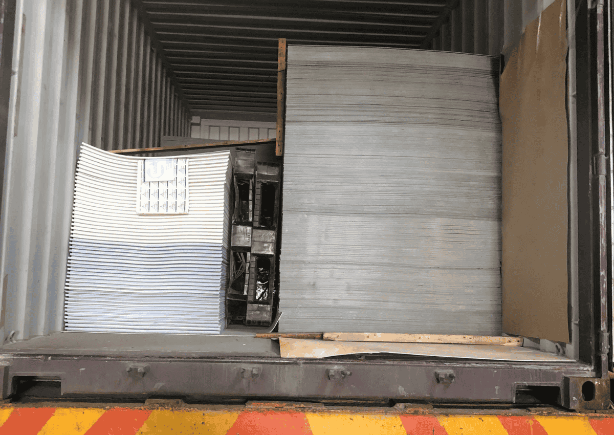So sánh các tấm nhựa trong suốt cứng polycarbonate, PVC, acrylic - Tấm nhựa nào tốt nhất hiện nay? 2 Tấm nhựa trong suốt cứng số lượng lớn