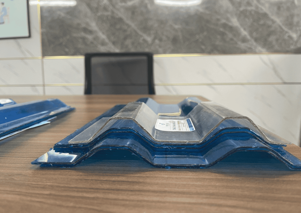 Tấm lợp lấy sáng Polycarbonate