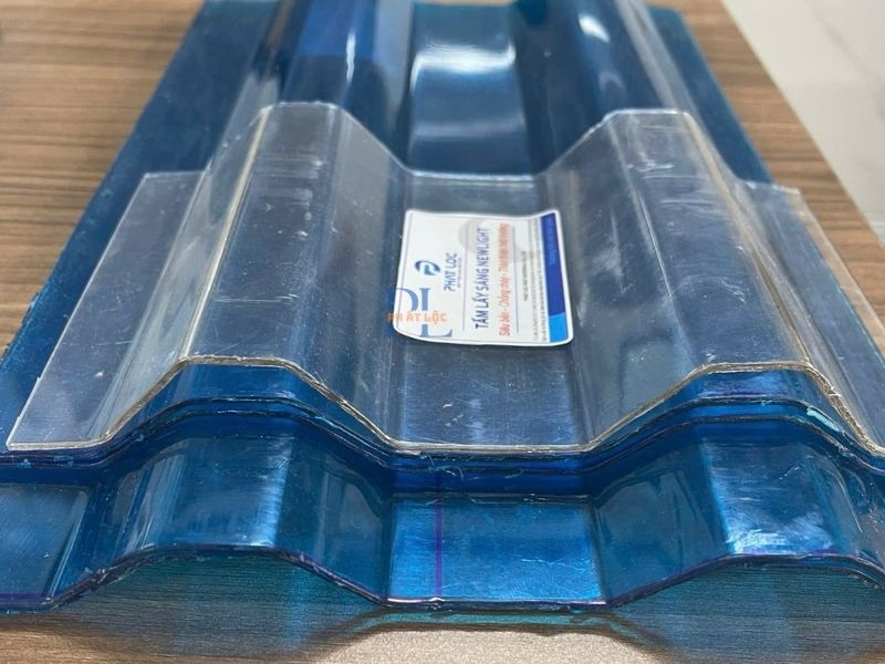 Nhựa kỹ thuật Phát Lộc PVC, PP, Polycarbonate, PVC ASA cho công nghiệp & xây dựng 8 Tấm lợp lấy sáng Polycarbonate dạng sóng