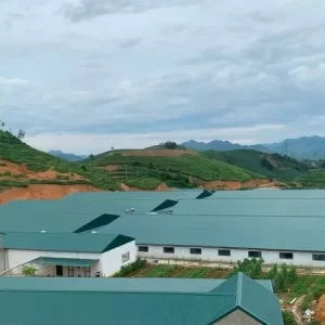 nha kho nha de xe ton 11 trang trai chan nuoi