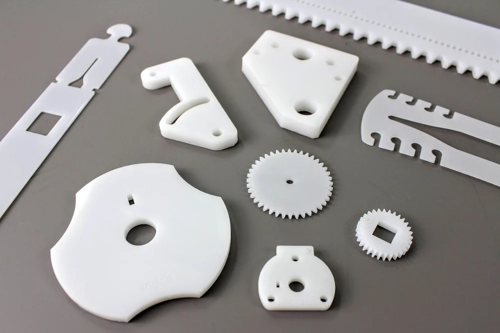 Gia công CNC nhựa PP theo bản vẽ CAD/DXF