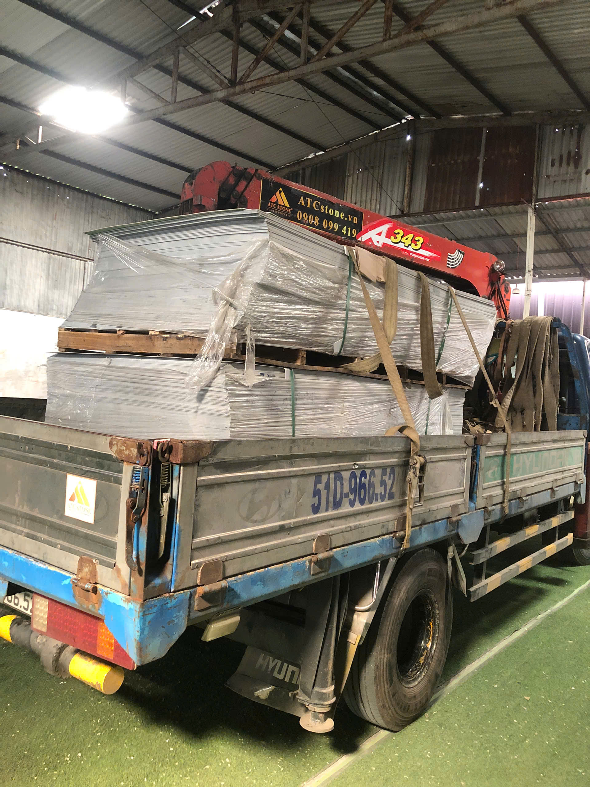 Có nên dùng tấm nhựa PVC kỹ thuật Phát Lộc không?